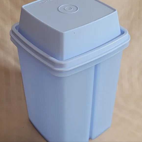 Large Pick-A-Deli Container - Picture 1 of 3